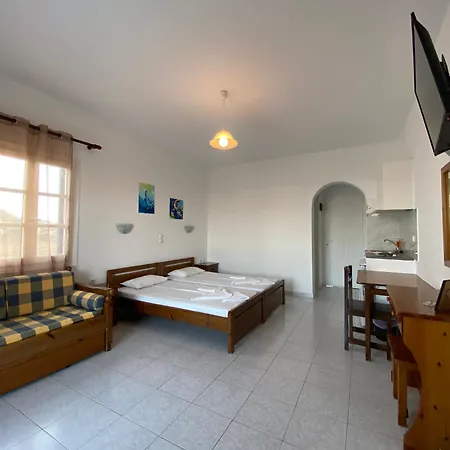 Lofos * Agios Prokopios (Naxos)